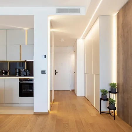 Leo Urban Lux, Comfort - Stay, Free Garage Appartement