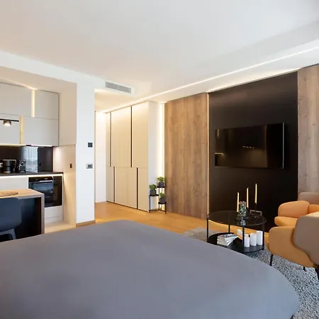 Appartement Leo Urban Lux, Comfort - Stay, Free Garage Belgrado